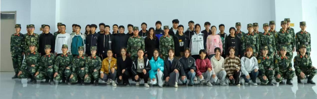 兰州工业学院国旗护卫队2024级集训开训仪式